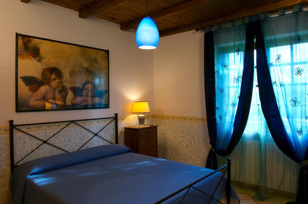 La Colonna Bed & Breakfast Montelanico Bilik gambar
